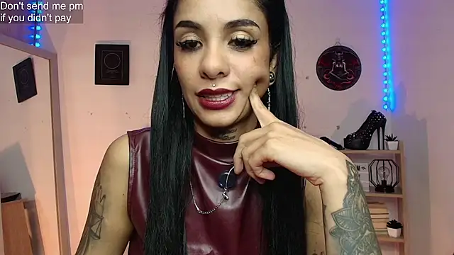 Chat XXX en directo de luci_fer_devil