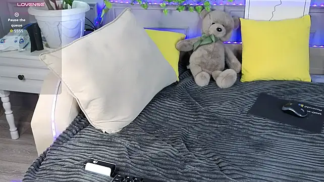 Yan_Cat Chat XXX live