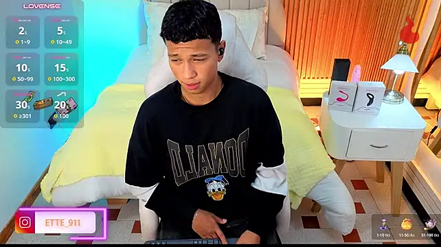 Chat +18 de Ette_Star ao vivo