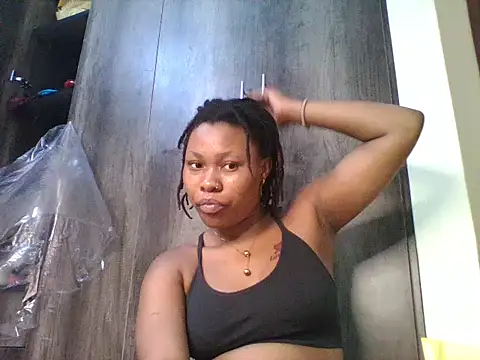 Juicyy_afriq's Live XXX Chat