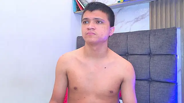 Chat XXX en directo de aly_n_sebas