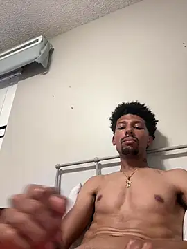 BigPrettyDick777 élő XXX-chatje