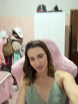 Irresistible37n Live XXX chat