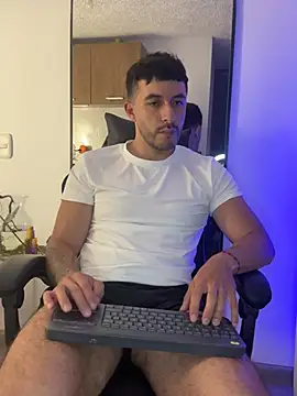 Chat XXX en directo de Daviid_owl