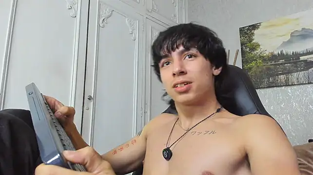 Tyler_durten – Naživo XXX chat