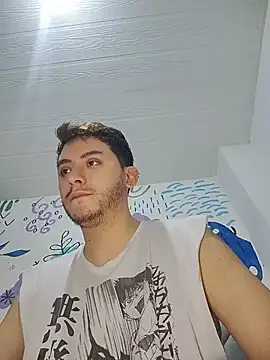 brandonstivm – Naživo XXX chat