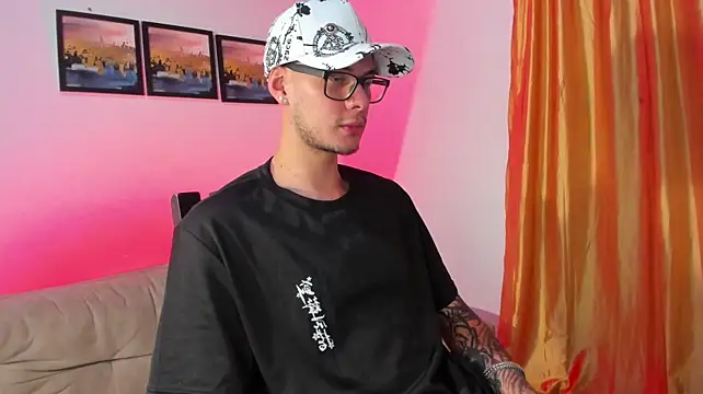 XXX chat uživo modela Vlad__night