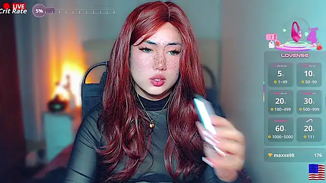 Alicia_Rose69: онлайн-секс-чат