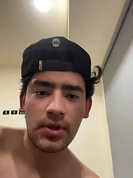 Czat XXX na żywo – hashemboy