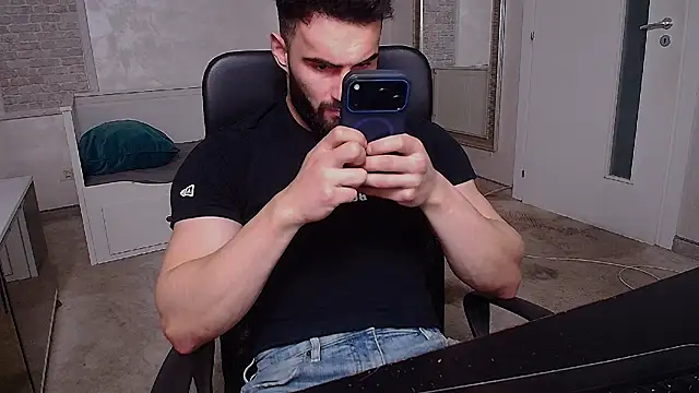 MicahLane Chat XXX live