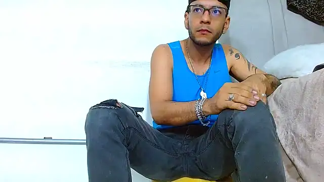 Chat XXX en directo de Alphamaster_92