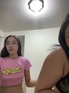 Abby_Coper1 Adlı Modelin Canlı XXX Sohbeti