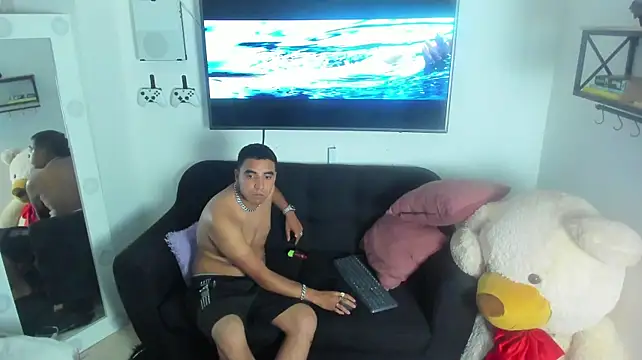 Онлайн чат XXX ethan_zone