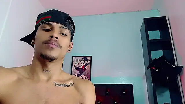 Chat XXX en directo de Angel_foxc13