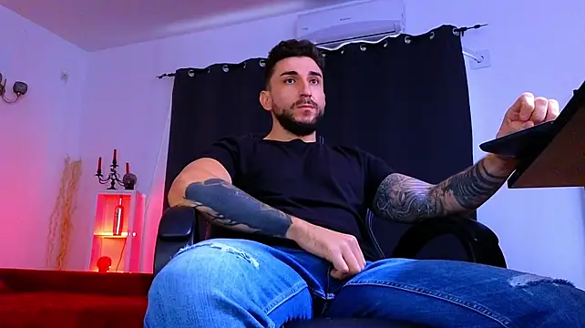 دردشة MightyAaron66 الجنسية المباشرة