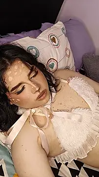 XXX chat uživo modela Saint-Danielle