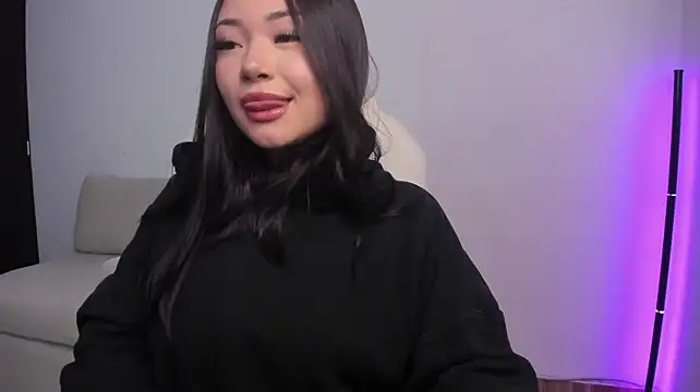 Lulu_Sakura_'s Live XXX Chat