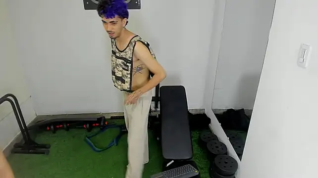 noah_bluexのライブXXXチャット