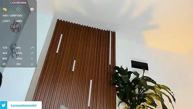 Živý XXX chat lucasanto_