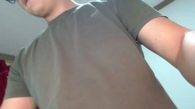 Chat XXX Live Plug_Control