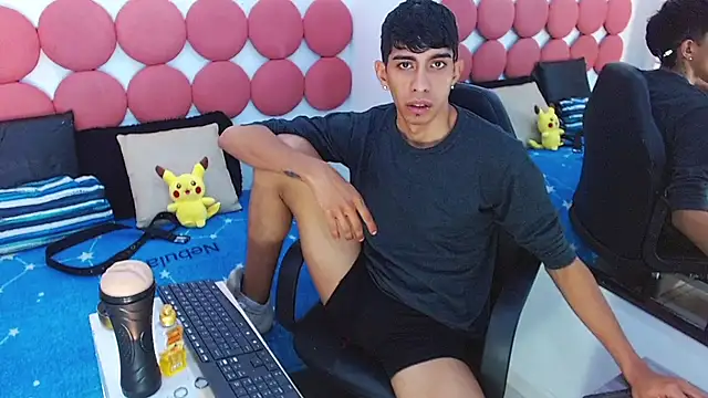 XXX chat uživo modela Drake_Jack