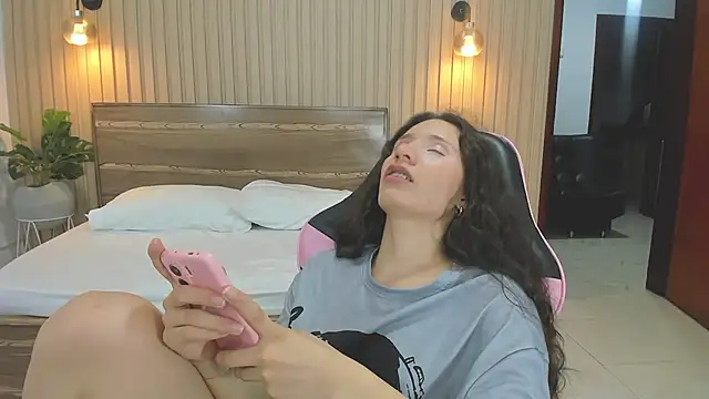 צ'אט XXX בשידור חי של valeryn__rosse