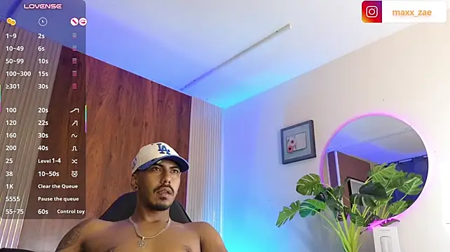 Latinmoster_boss: απευθείας συνομιλία ΧΧΧ