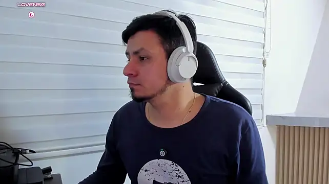 XXX chat uživo modela Rick_Adams