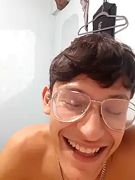 Kakolush Live XXX-chat