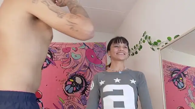 rosse_dredd élő XXX-chatje