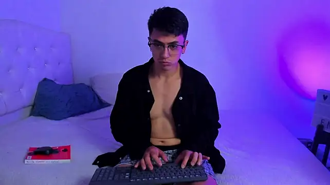 Caramelo_Bryan Chat XXX in diretta