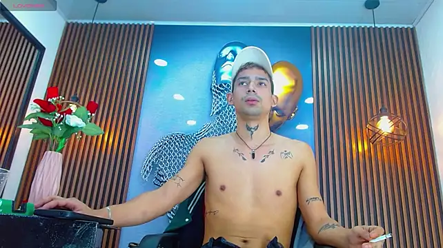 Chat XXX ao vivo de DarkHuntter