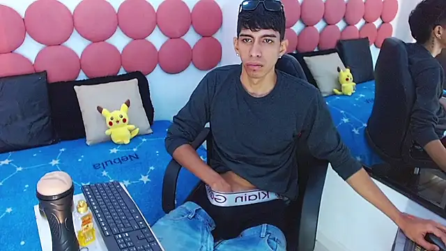 Drake_Jack লাইভ XXX চ্যাট