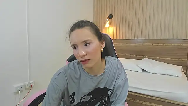 دردشة valeryn__rosse الجنسية المباشرة