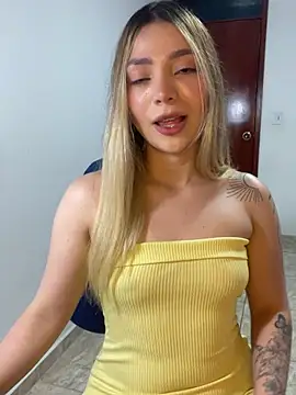 Sofia_catalinaa: онлайн-секс-чат