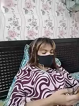Mariya_Noor-76: онлайн-секс-чат