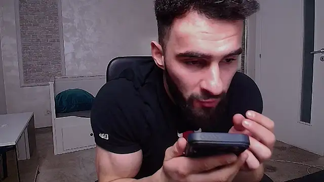 MicahLane Adlı Modelin Canlı XXX Sohbeti