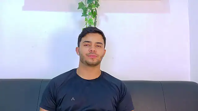 TylerWest_'s Live XXX Chat