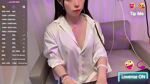 Enjoy520のライブXXXチャット