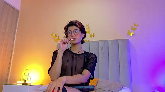 Derek_Sinn Live XXX-chat