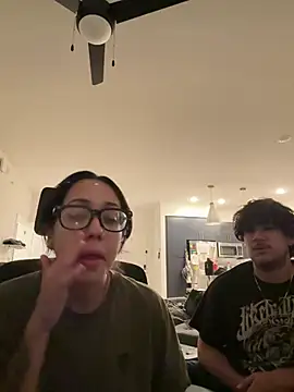 แชท XXX สดของ c00k13kat