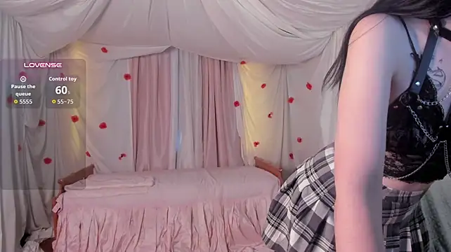 Aishadark élő XXX-chatje