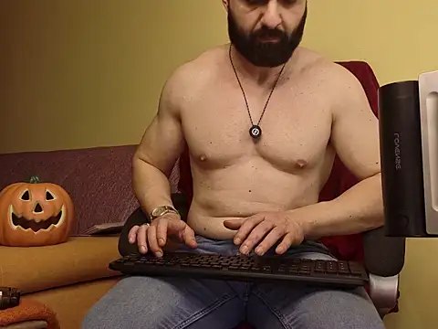 DemonInvoker666: онлайн-секс-чат
