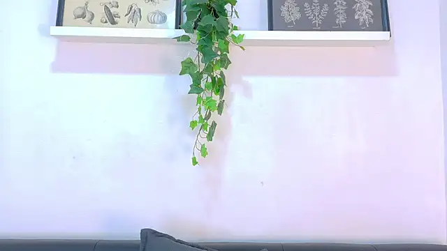 دردشة TylerWest_ الجنسية المباشرة