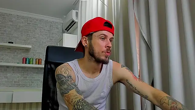 JonahShaw live XXX chat
