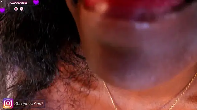 XXX chat uživo modela naina_deivis33