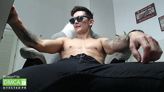 XXX chat uživo modela Rustynf1tz_