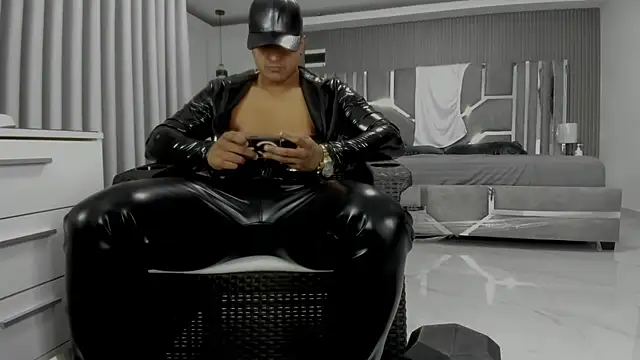 Czat XXX na żywo – master_jens