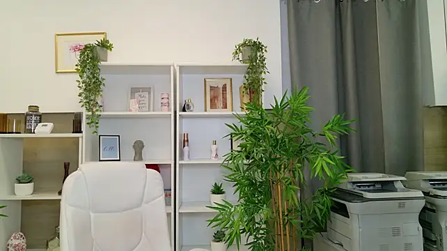 XXX chat uživo modela LadyLeea