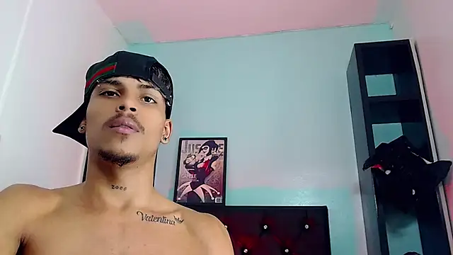 Angel_foxc13's Live XXX Chat